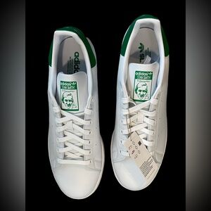 Stan Smith Version of 1971 Classic Tennis Shoes